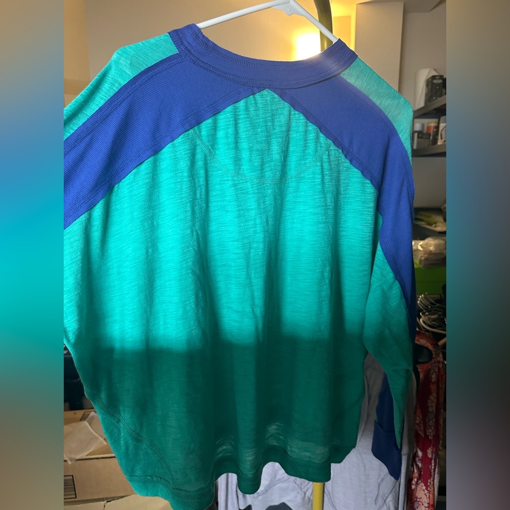 NWOT Free People All About It Long Sleeve Top in Sport Green, XS - Picture 6 of 8